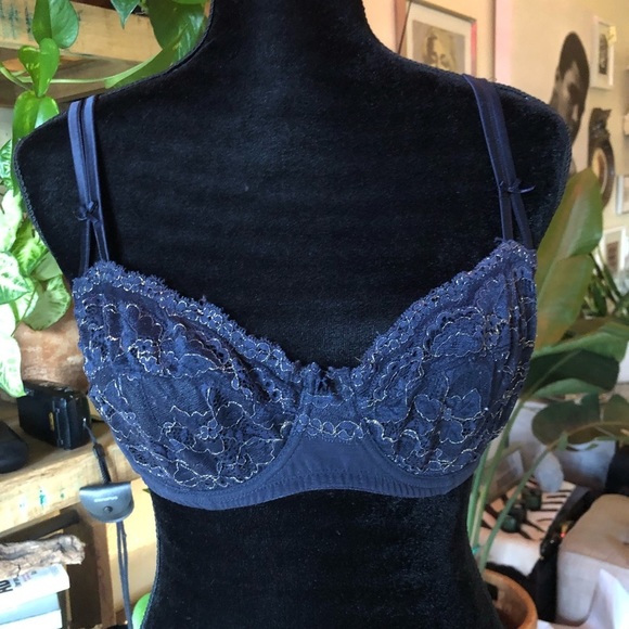 Navy Blue Blush Lace Sheer Bra Underwire womens sz 36C - Picture 1 of 4